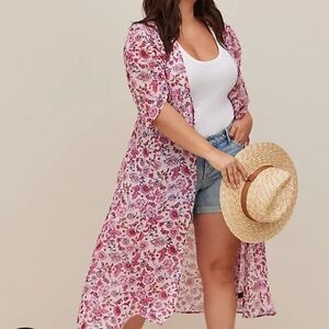 🆕️🌺PINK FLORAL RUCHED SLEEVE KIMONO - SWISS DOT CHIFFON🌺